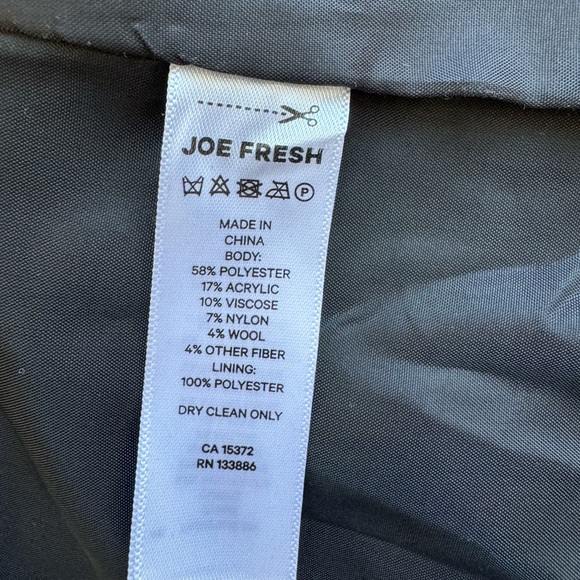 Houndstooth print blazer by Canadian Apparel brand Joe Fresh - Picture 6 of 6